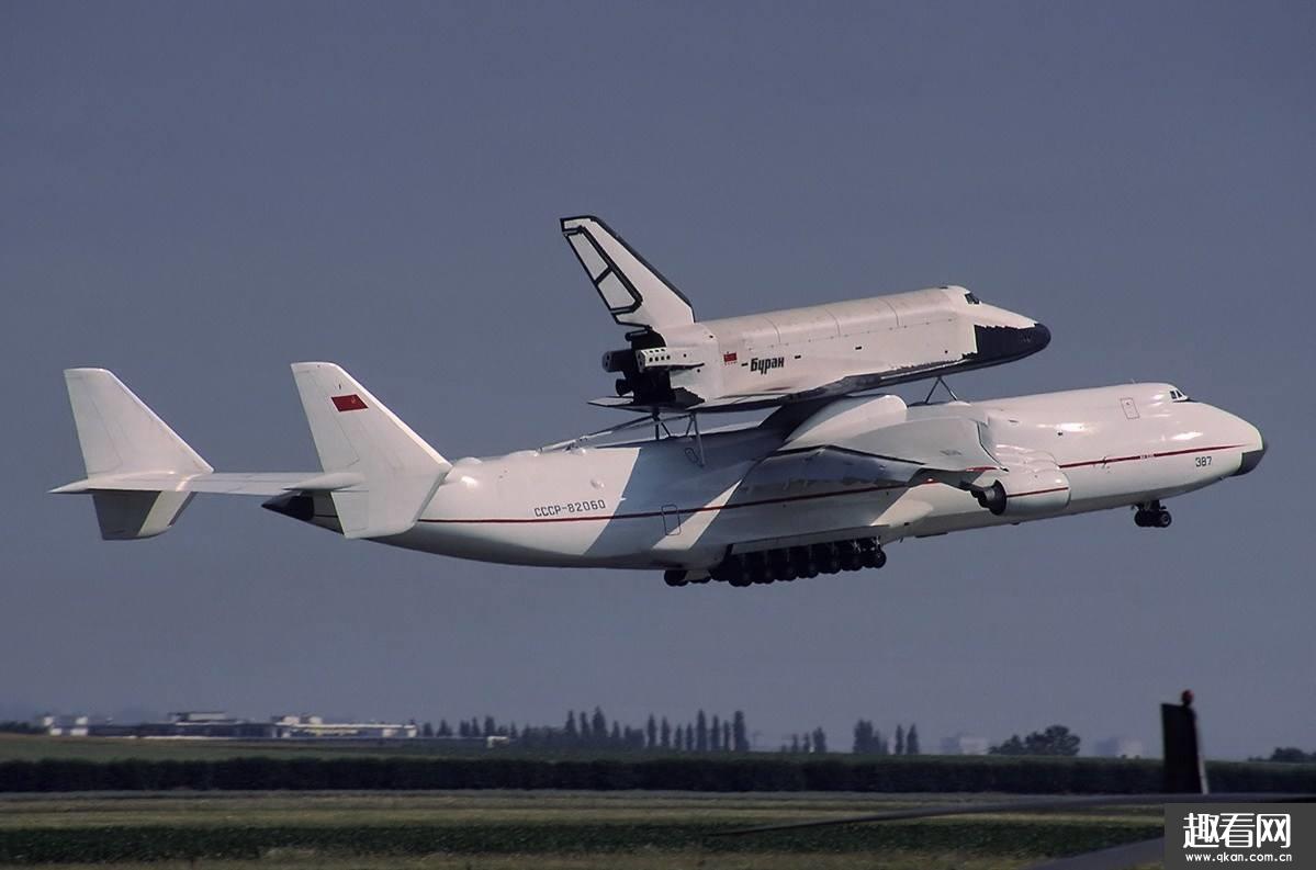 世界上最大的飞机安-225运输机为什么只有一架?坐在里面什么感觉
